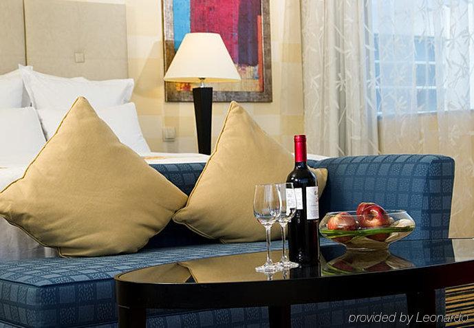 Aktau Hotel Екстер'єр фото
