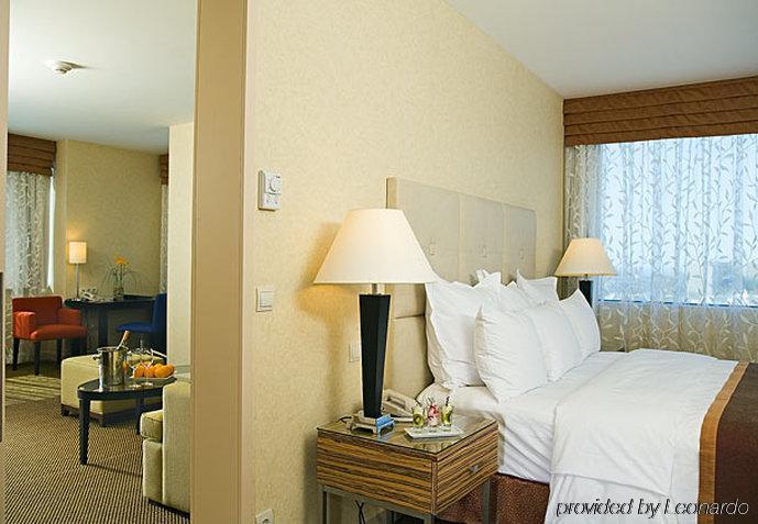 Aktau Hotel Екстер'єр фото
